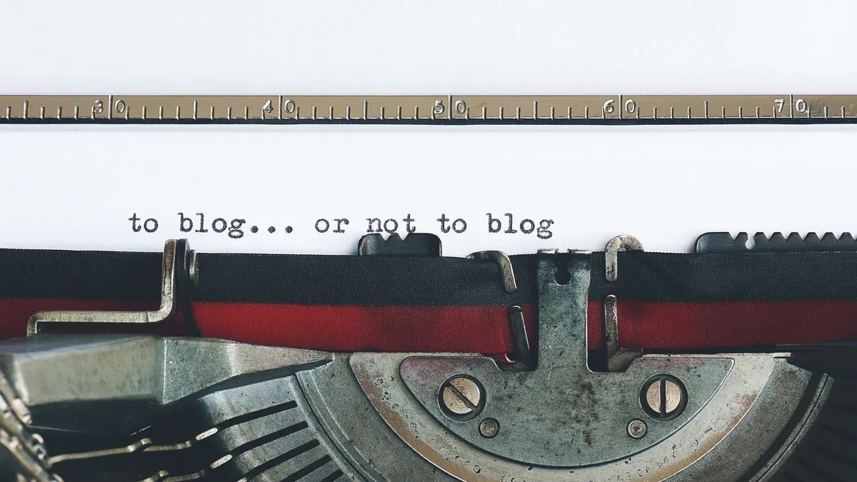 AI Prompts for Bloggers: Prompts That Improve Blog Intros
